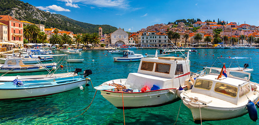 Bootfahren in Kroatien in den Küstenorten an der Adria.