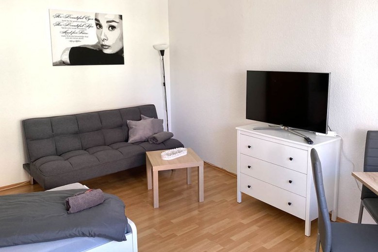 2 Zimmer Wohnung in Zwickau