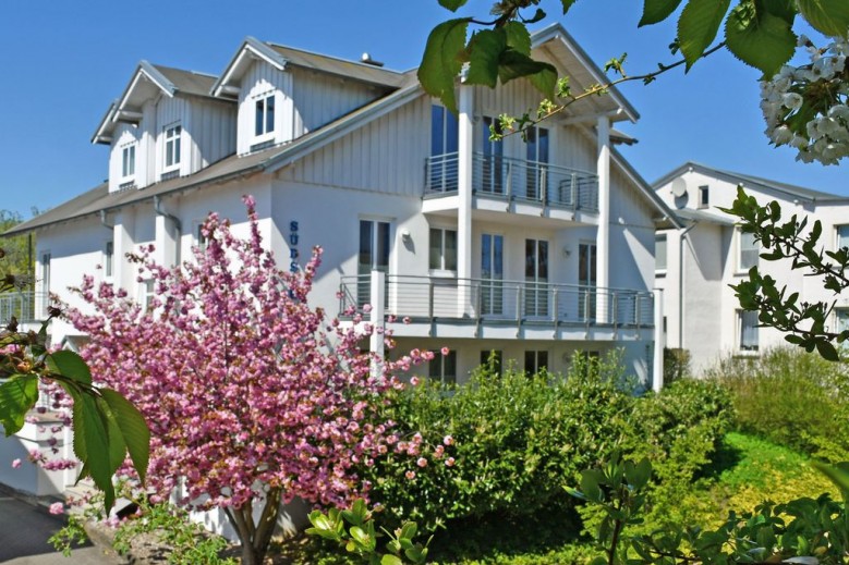 Appartementhaus mit Balkon im Ostseebad Göhren (HS