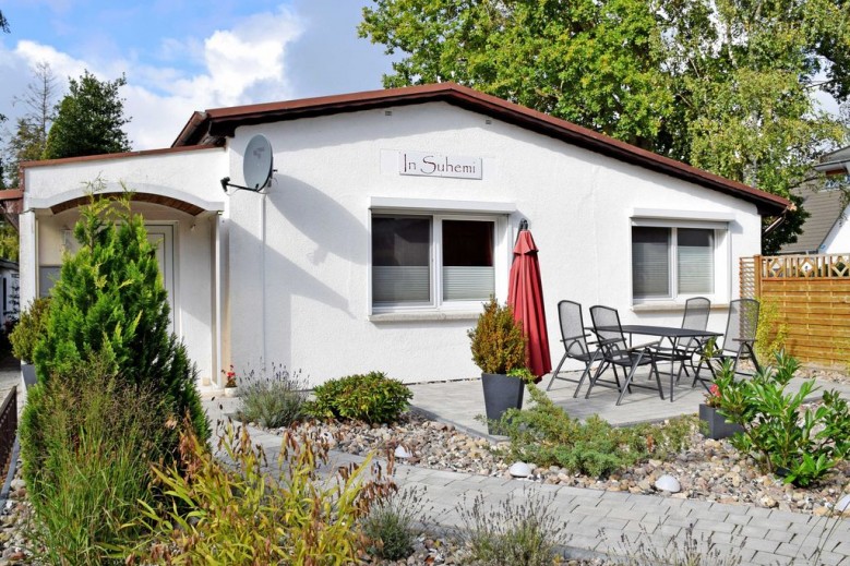 Baaber Ferienhaus mit Terrasse und Kamin