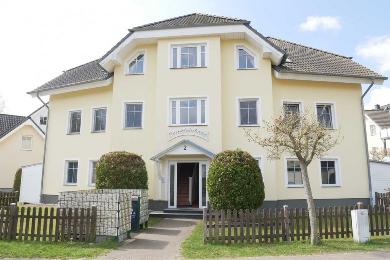 Bernsteinhaus Wohnung 3 mit 2 Balkonen & Kamin