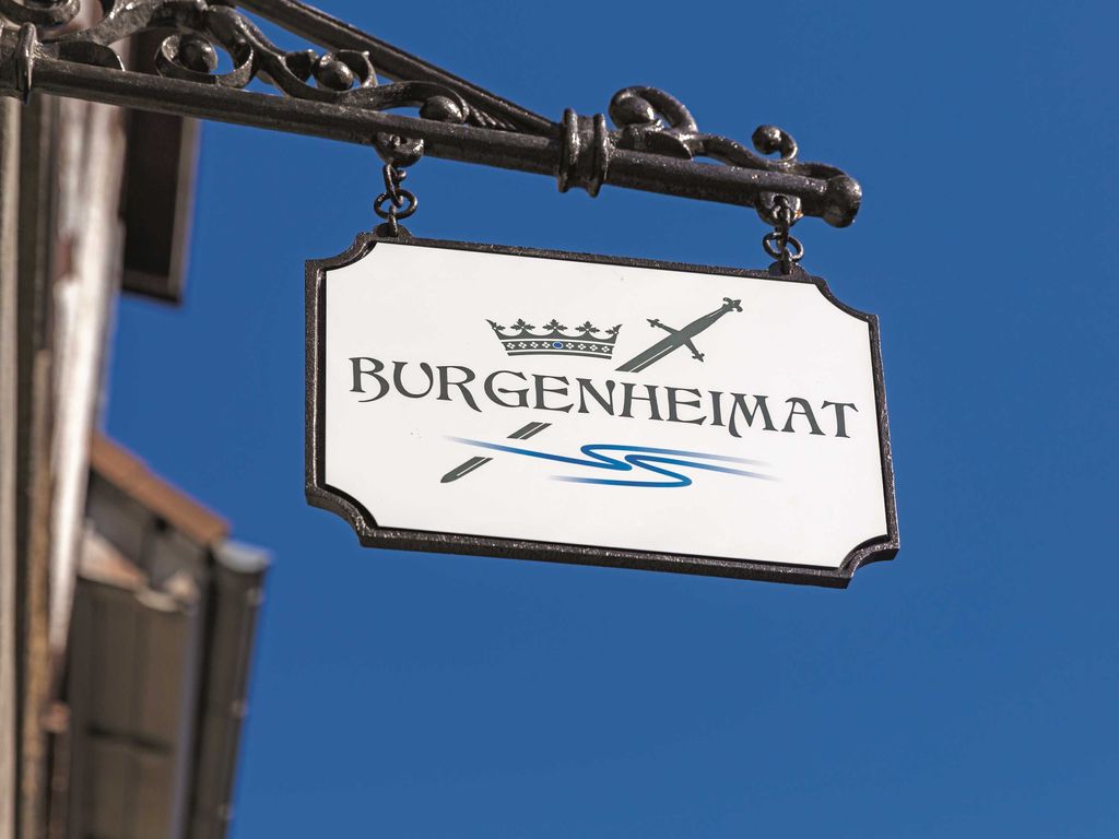 Burgenheimat - Apartments & Boardinghouse