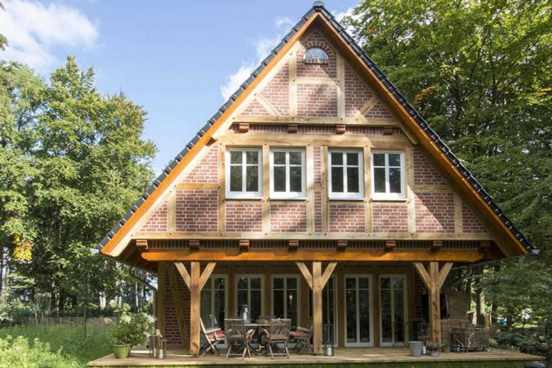 DAS LANDHAUS