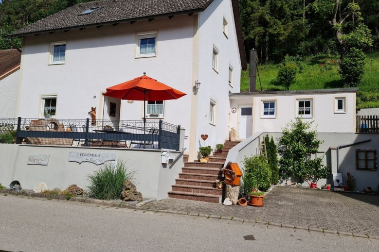 Ferienhaus am Bach