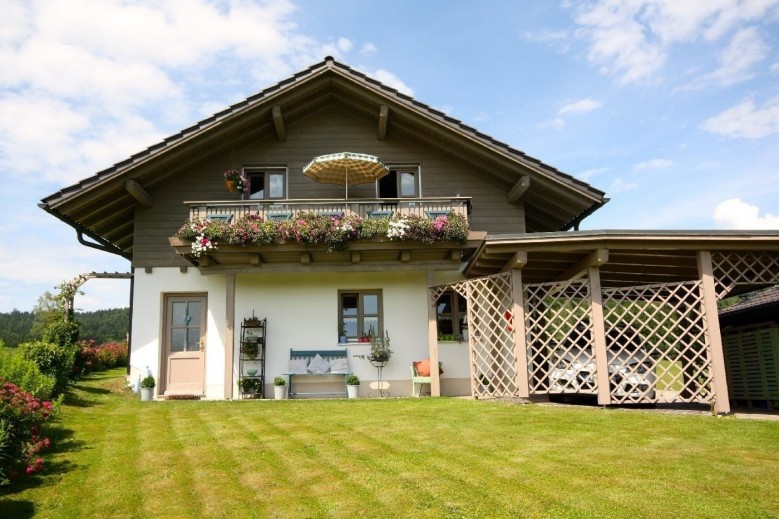 Ferienhaus Holzapfel Häusl Geiersthal bei Bodenmais