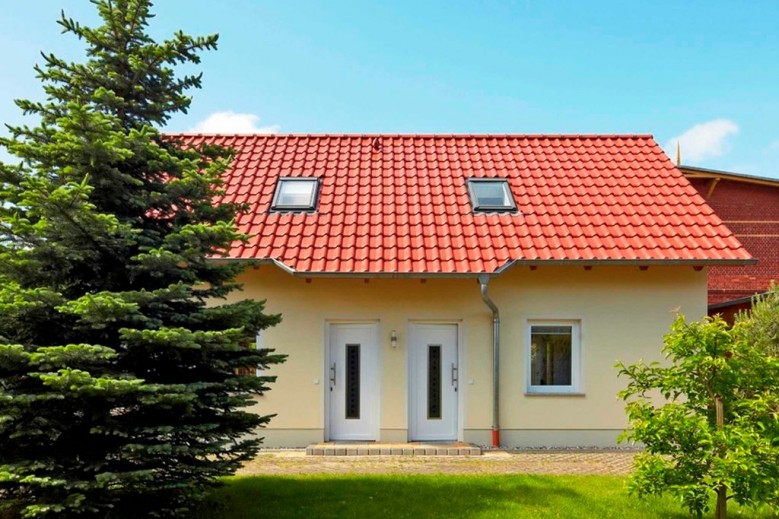 Ferienhaus mit 2 Ferienwohnungen in Ahlbeck mit WL