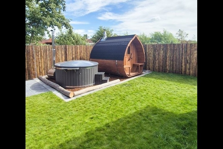 Ferienhaus mit Sauna und Badefass direkt an der Nordsee, Nähe Center P