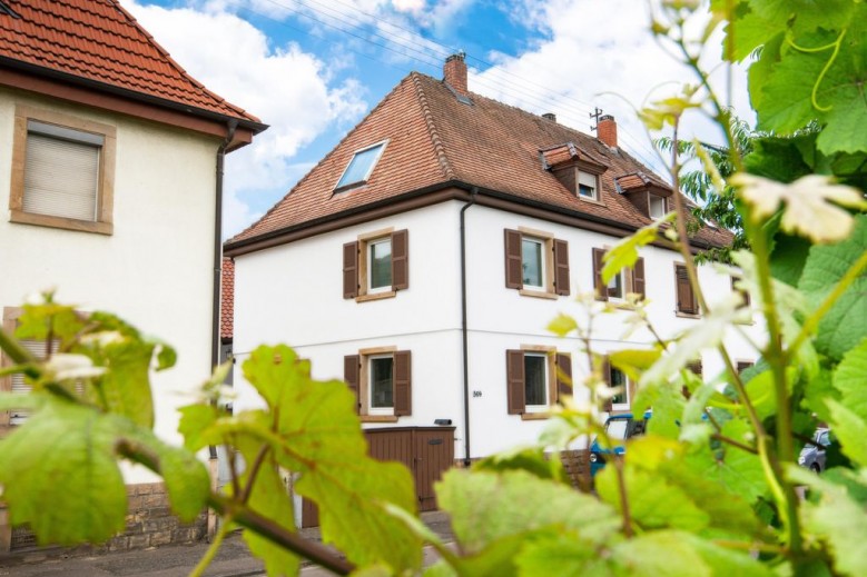 Ferienhaus unterm Hambacher Schloss