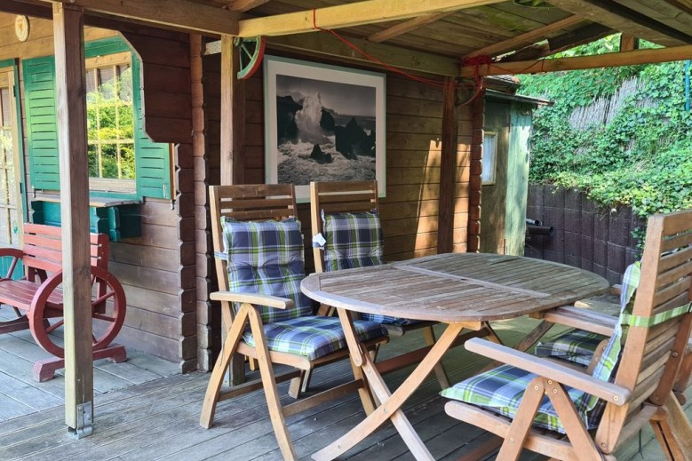 Ferienholzhaus Strandbude mit Terrasse