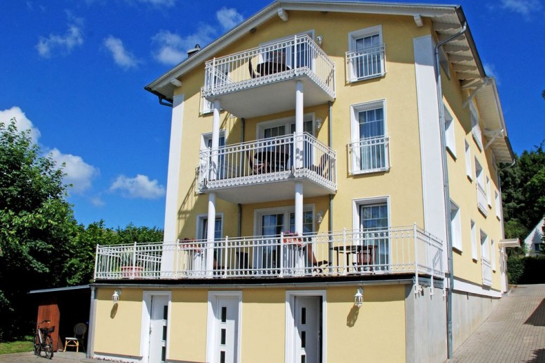 Ferienvilla Rügen mit Balkon im Ostseebad Sellin