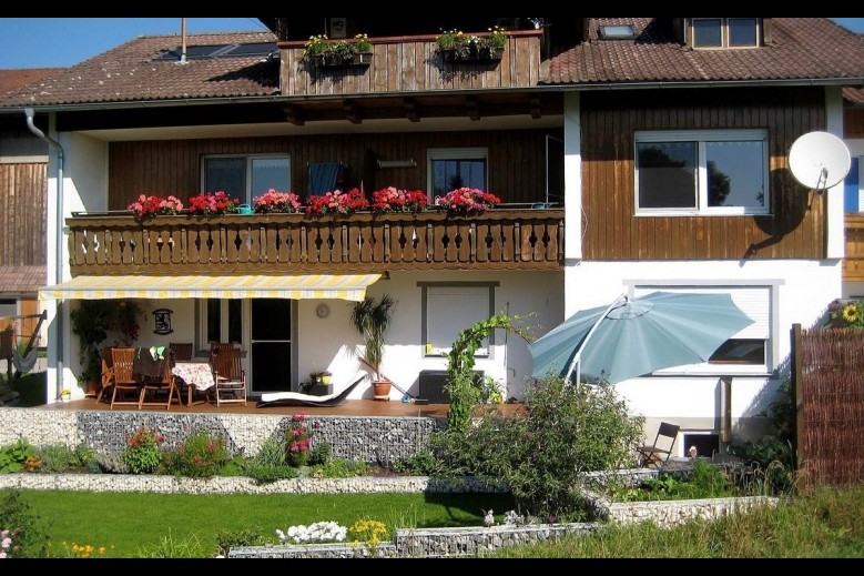 Ferienwohnung Nr. 2, neben einem Bauernhof, Roßhaupten, Allgäu