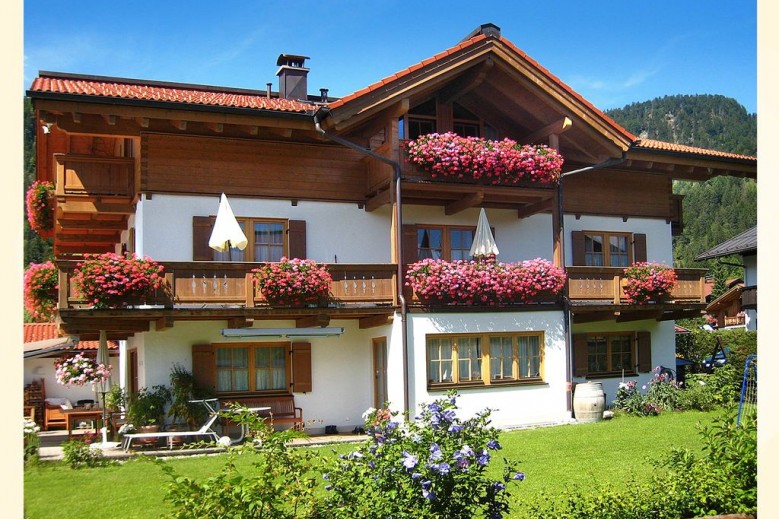 Ferienwohnungen Gästehaus Bergwinkl