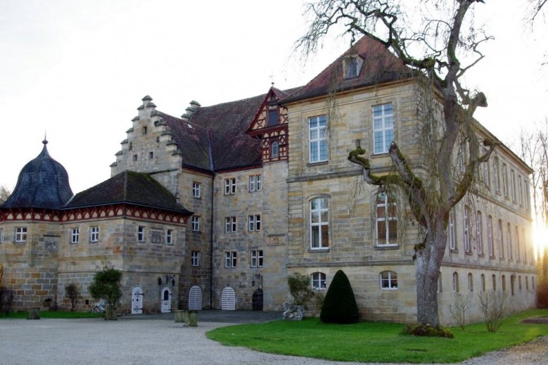 Ferienwohnungen Schloss Eyrichshof