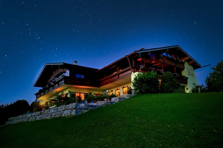 Gästehaus Lärcheck Berchtesgaden FeWo Bergfeuer