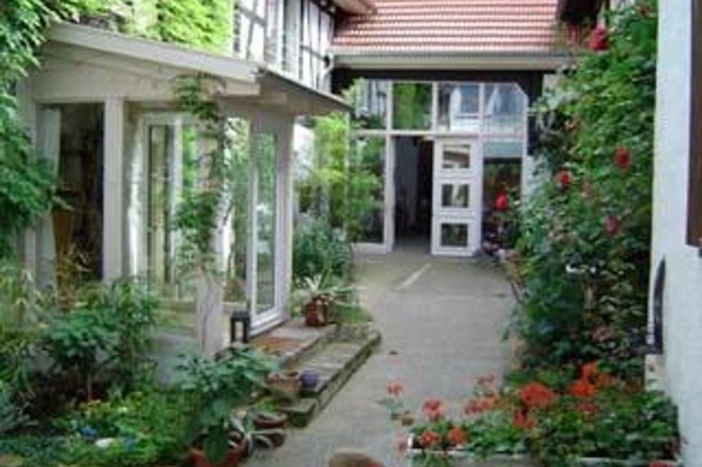 Gästehaus und Ferienwohnung Im Creativhof