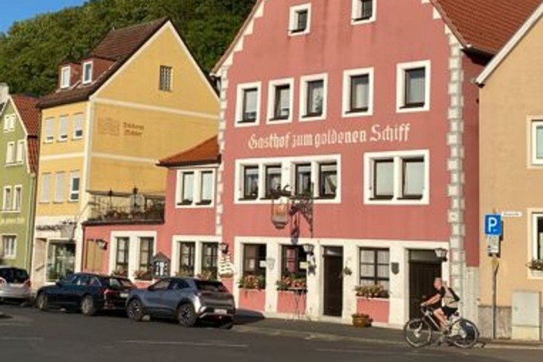 Gasthof zum goldenen Schiff