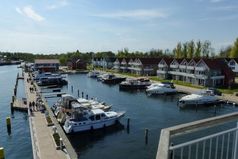 Gemütliches Zweizimmer Apartment , direkt am Hafen