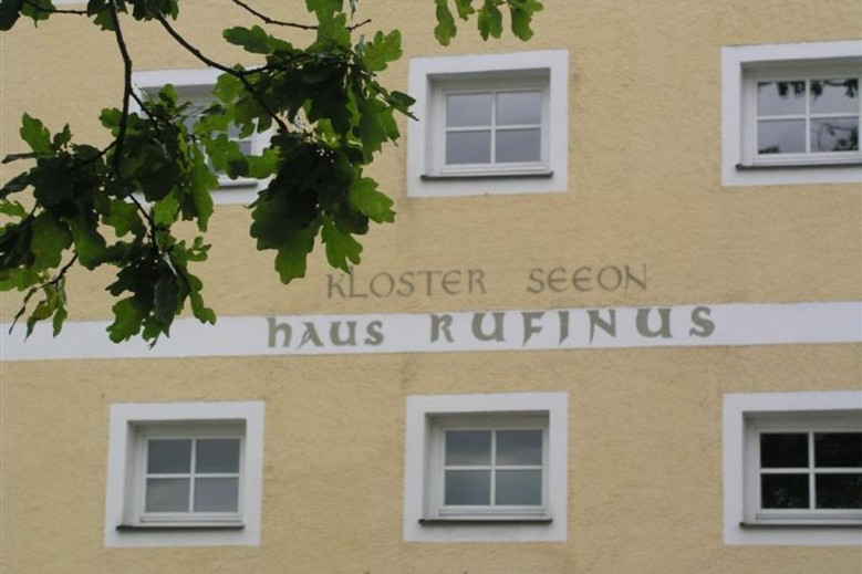 Haus Rufinus am Kloster Seeon-Hotel garni