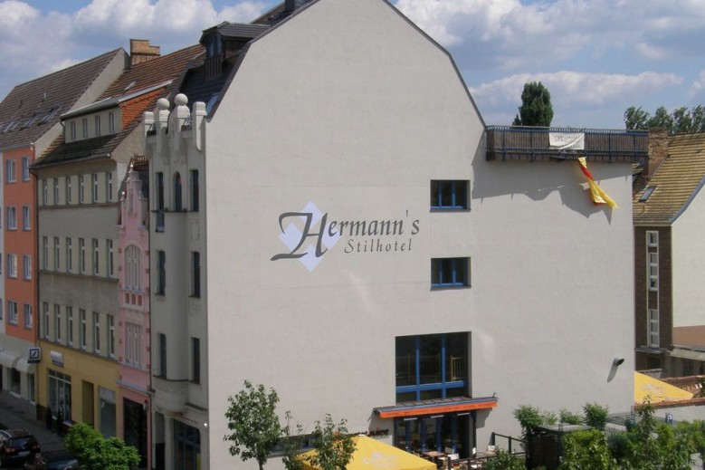 HERMANN Hotel Bar