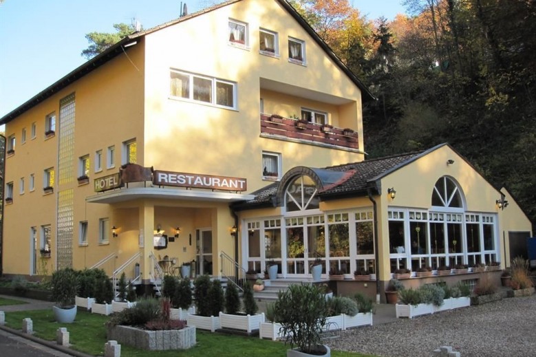 Hotel-Restaurant-Café Goldbächel