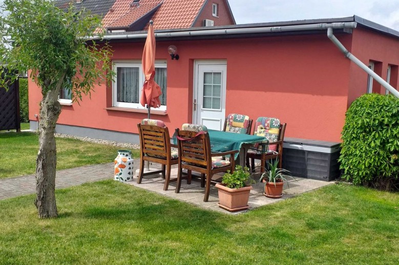 kleines Ferienhaus mit Terrasse