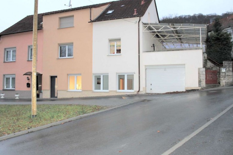 Ländliche Ferienwohnung in Neuengönna - Porstendor