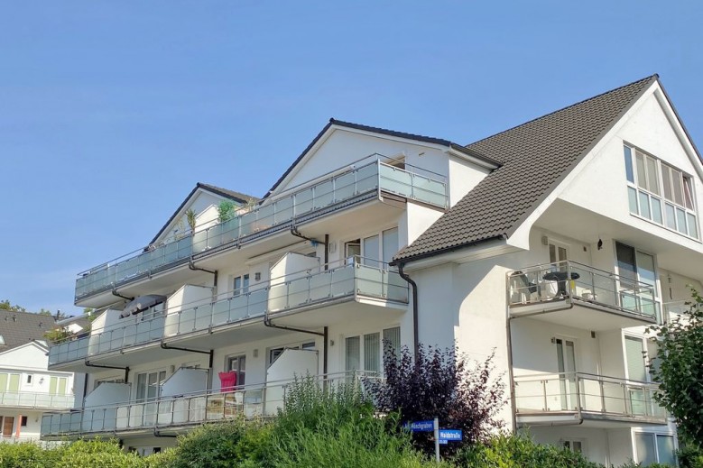 MR: Appartement  Feuerstein mit Balkon