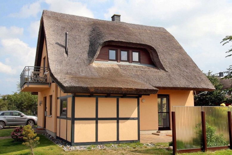 Reet-Ferienhaus Antje - mit Sauna, Strandkorb, Mot