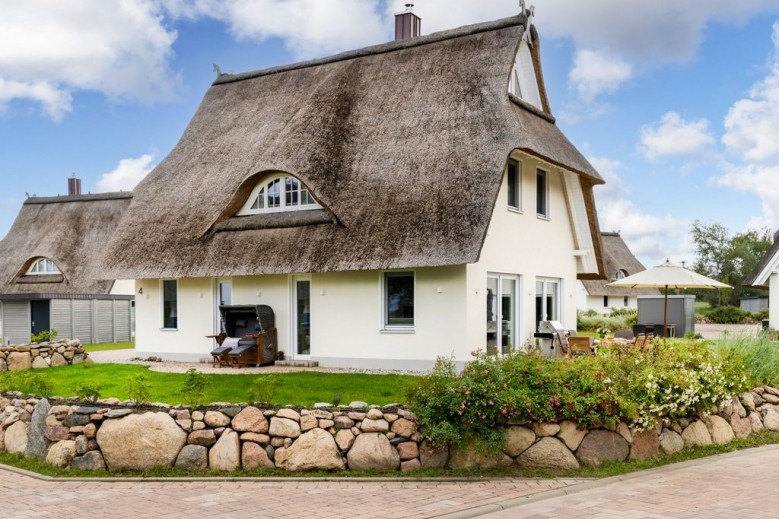 Reethaus Elisa mit Sauna, Kamin und Garten