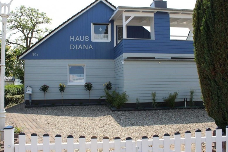 (STR90a) Haus Diana