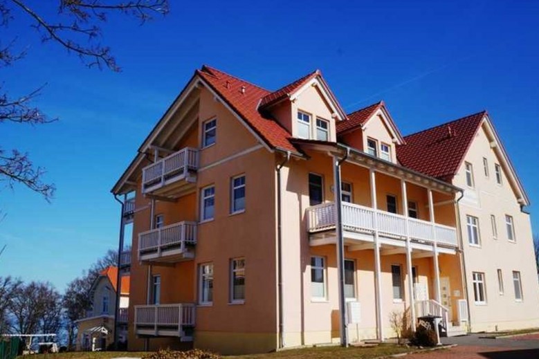 Villa Bergfrieden - Ferienwohnung 45428