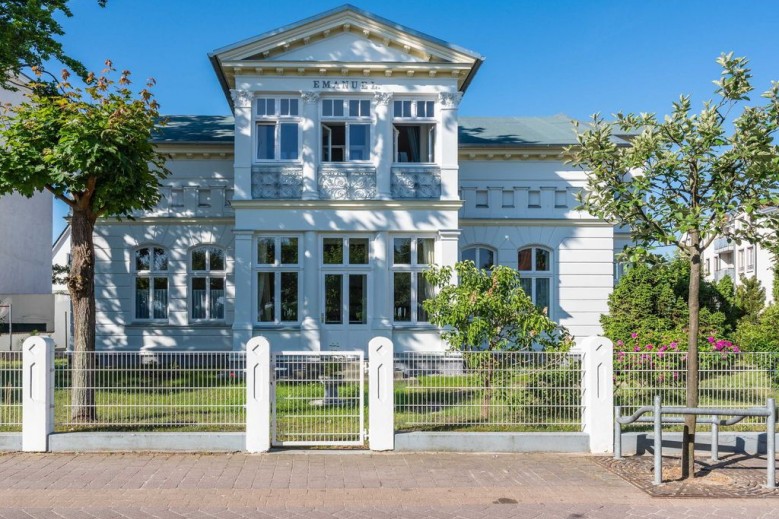 Villa Emanuel mit Meerblick