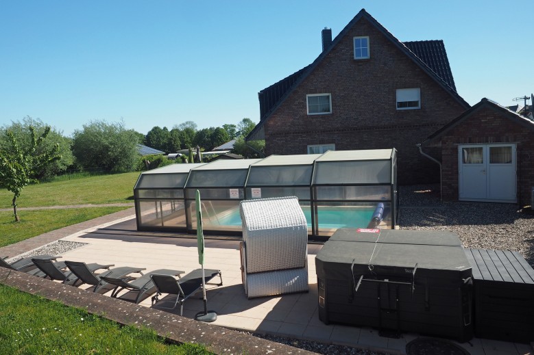 Villa Jenny mit Pool